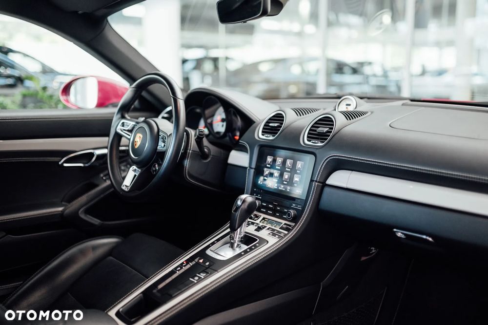 Porsche 718 Cayman GPF Style Edition PDK - 21
