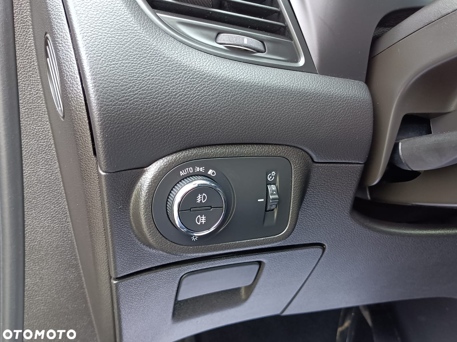Opel Zafira 2.0 CDTI Cosmo - 30