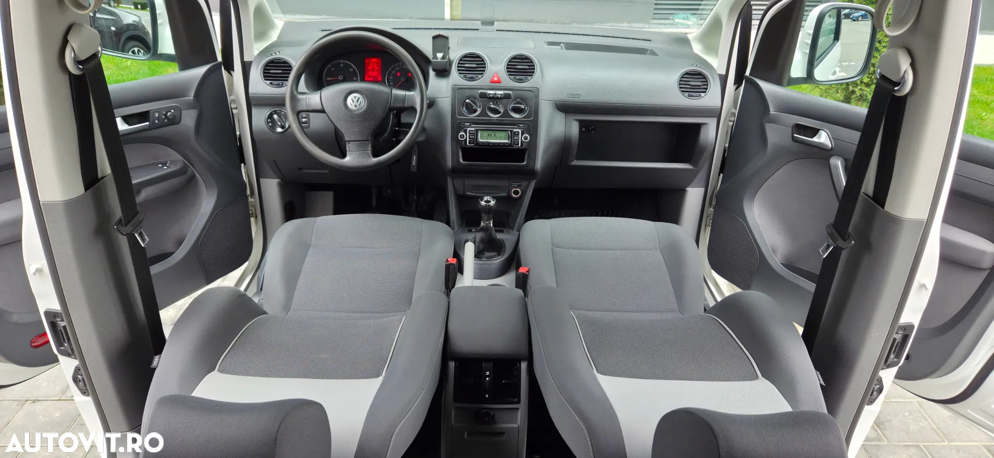 Volkswagen Caddy - 14