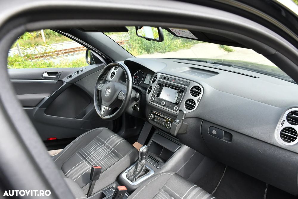 Volkswagen Tiguan 2.0 TDI DPF 4Motion BlueMotion Technology DSG Lounge Sport & Style - 7