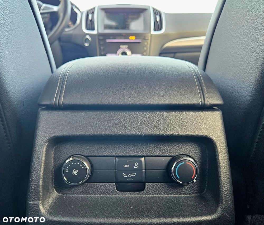 Ford Galaxy 2.0 TDCi Allrad Titanium - 29