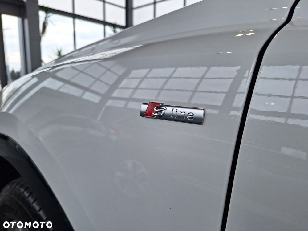 Audi Q3 Sportback 40 TDI Quattro S Line S tronic - 13