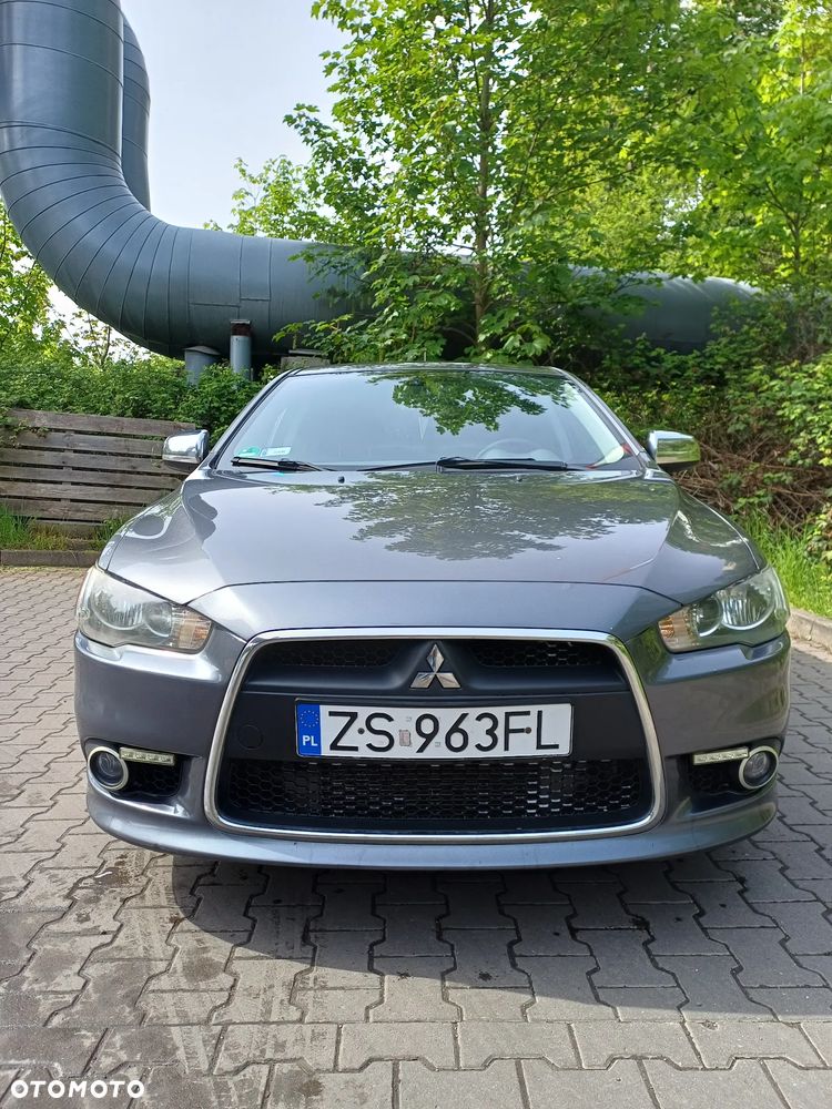 Mitsubishi Lancer 2.0 DID Intense - 2