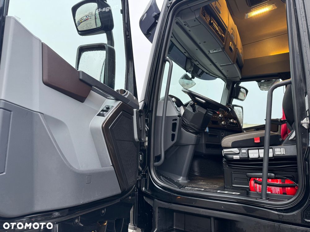 Renault T480 HIGH BICOOL 2 ZBIORNIKI OPONY 80% - 25