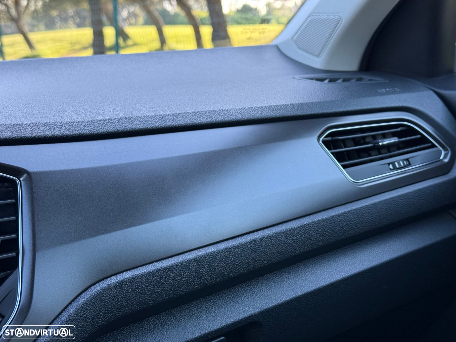 VW T-Roc 1.5 TSI Style DSG - 31