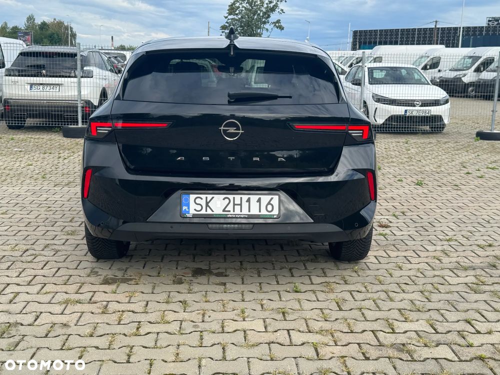 Opel Astra 1.2 T Edition S&S - 13