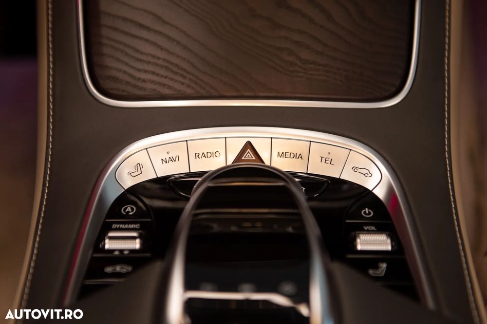 Mercedes-Benz S Maybach 560 4Matic 9G-TRONIC - 24