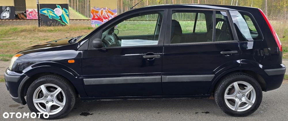 Ford Fusion 1.25 Black Magic - 3