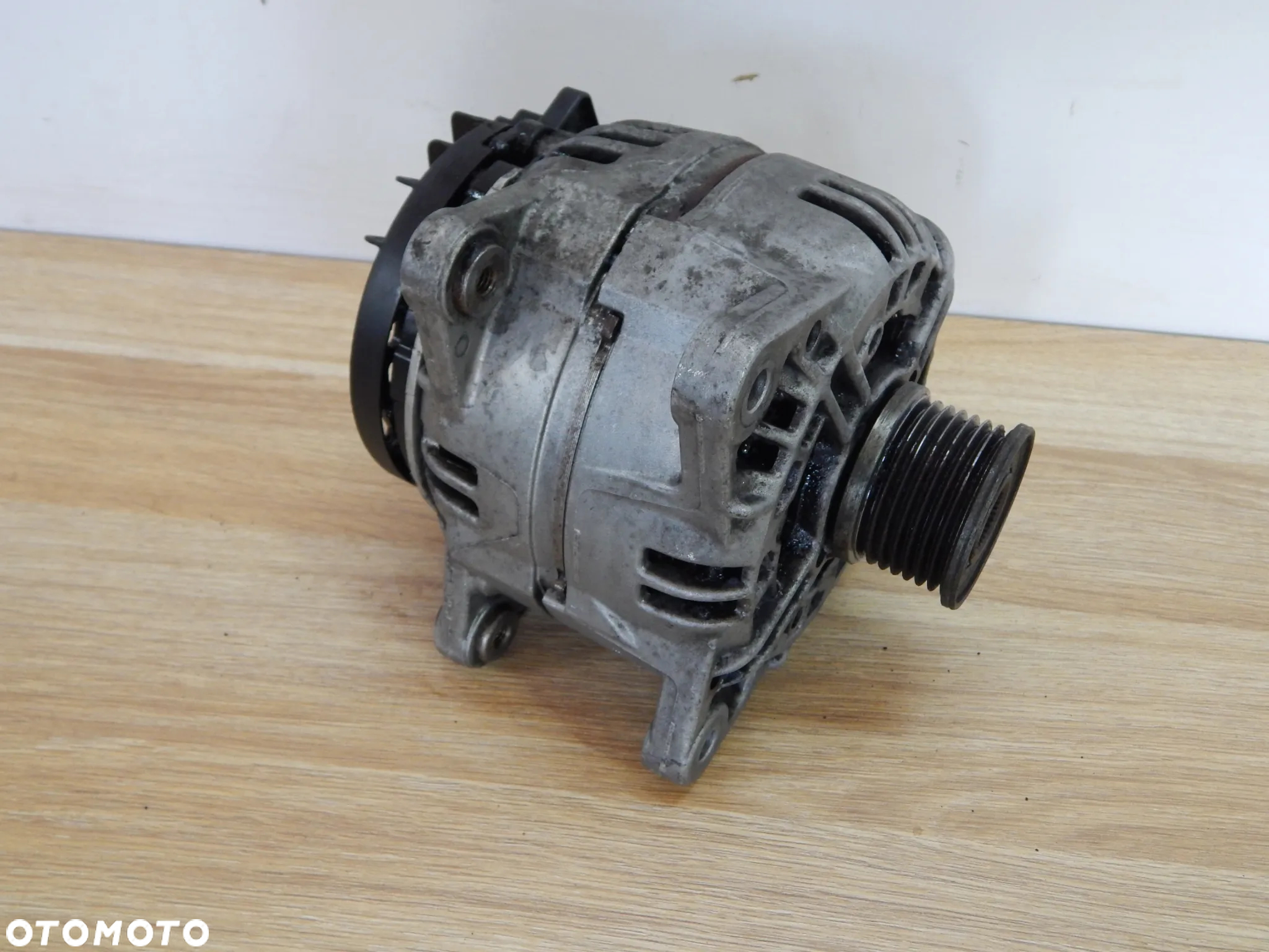 Alternator 2.5 dci  MASTER II movano Trafic II vivaro interstar 03-12 Łuków części - 3
