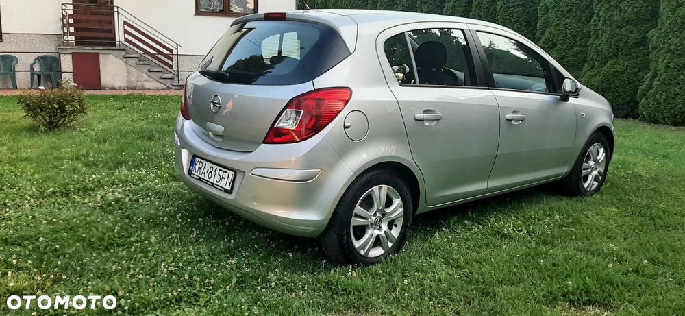 Opel Corsa - 12