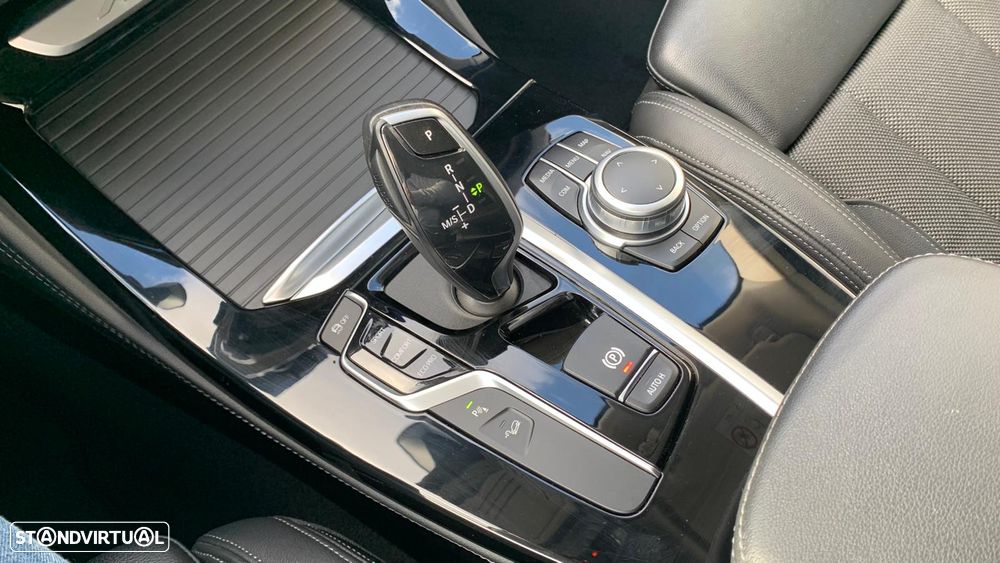 BMW X4 xDrive20d Aut. Advantage - 19