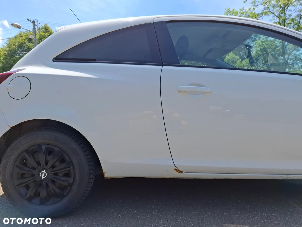 Opel Corsa 1.2 16V Color Edition - 10