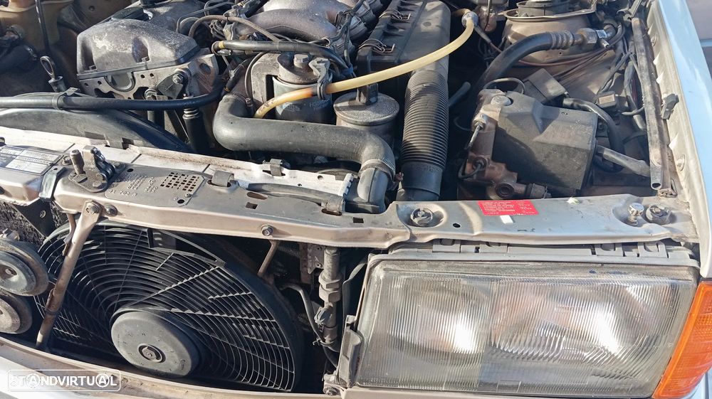 Mercedes-Benz W201 (1982-1993) - 23