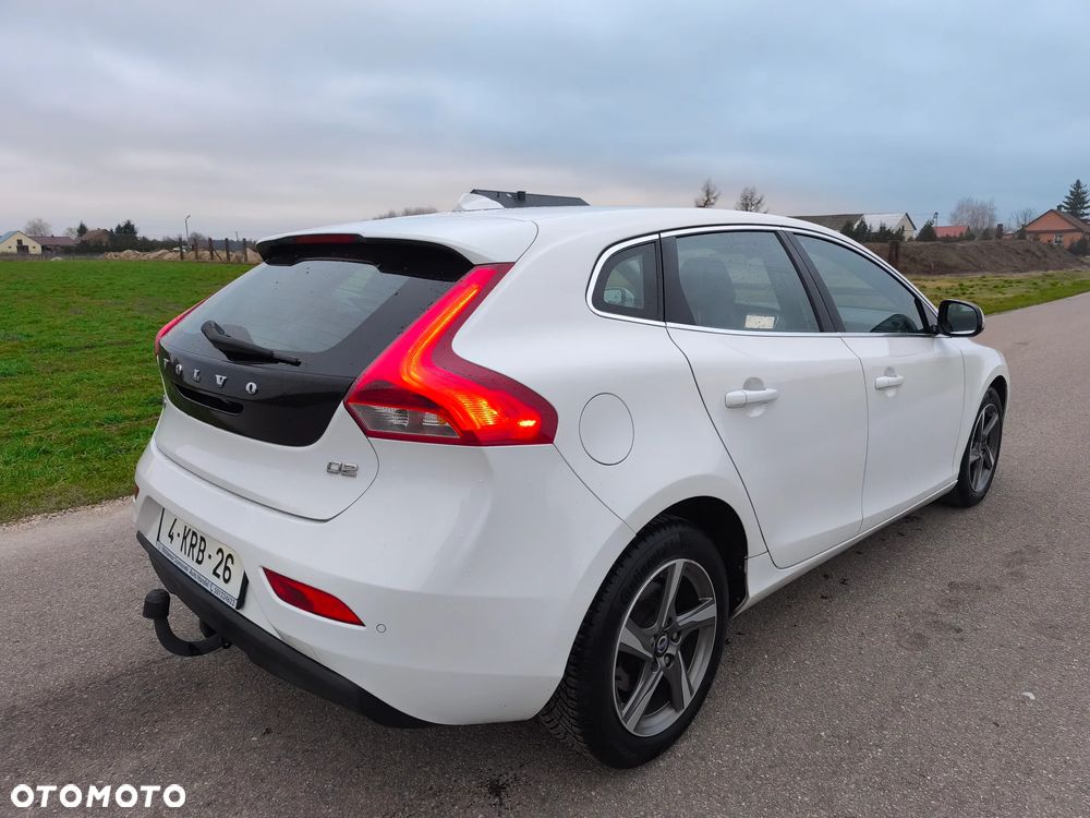 Volvo V40 D2 Momentum - 5