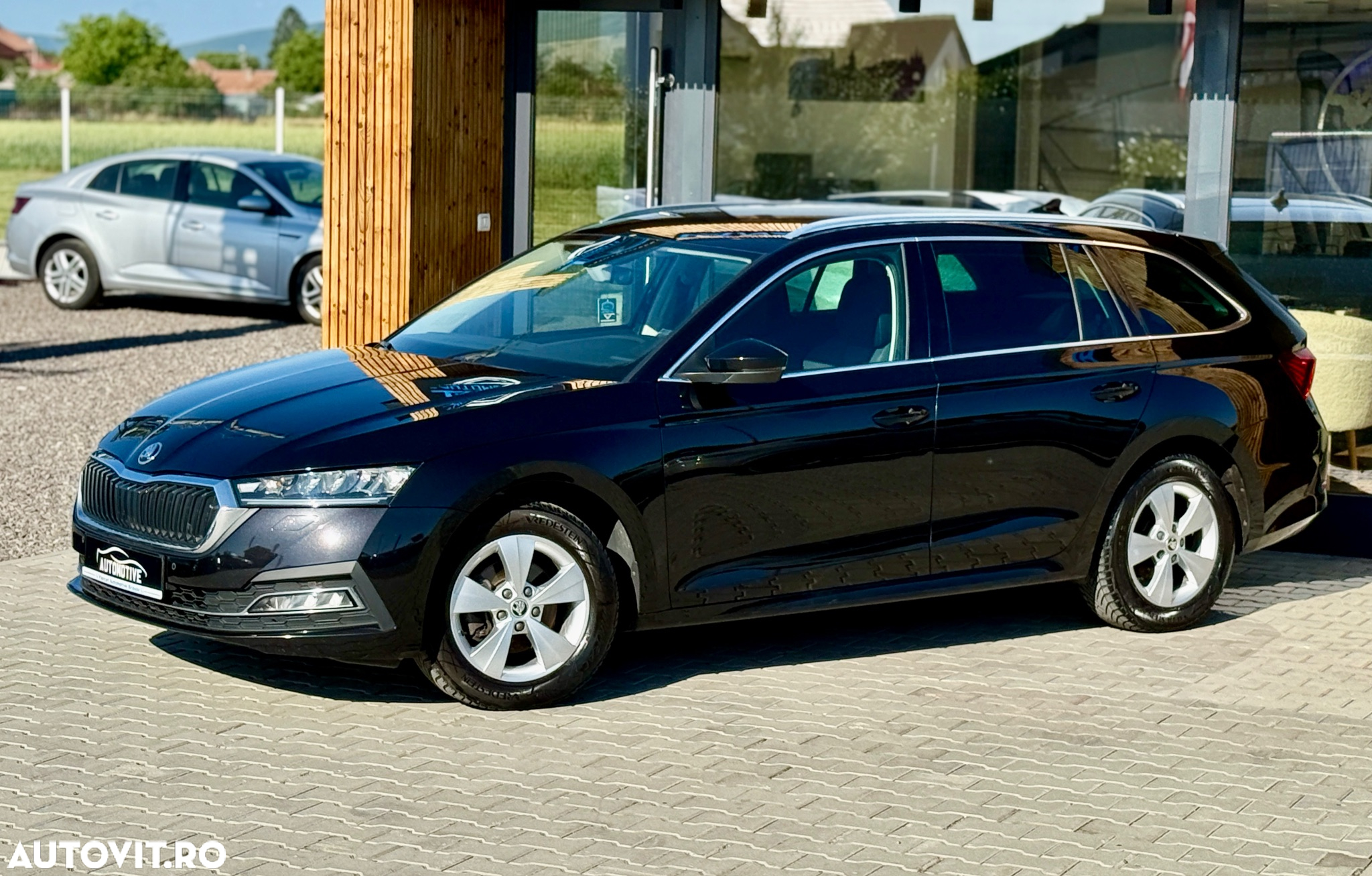 Skoda Octavia 2.0 TDI DSG Style - 10
