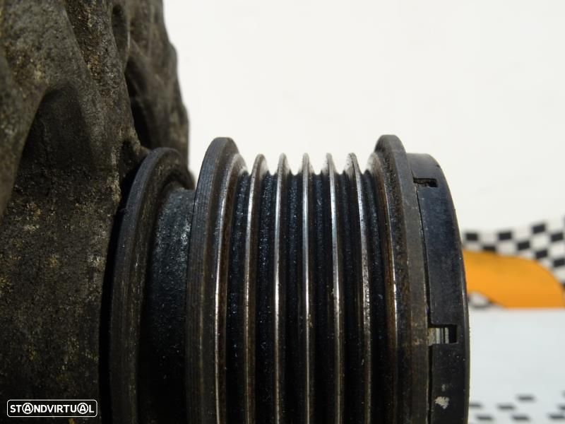 Alternador Volkswagen Passat (362)  03L903024f / 03L 903 024 F / 01258 - 8