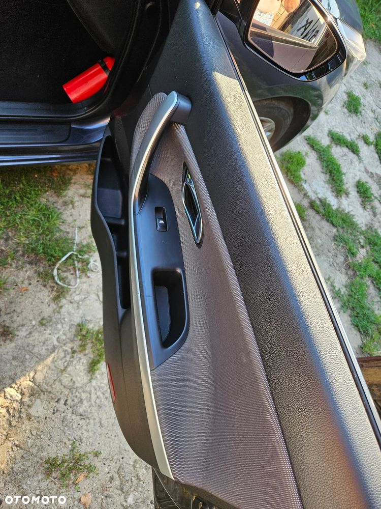 Kia Ceed 1.4 L - 26