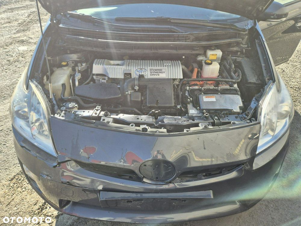 Toyota Prius - 10
