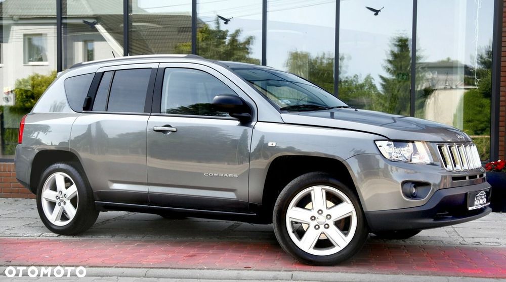 Jeep Compass - 4