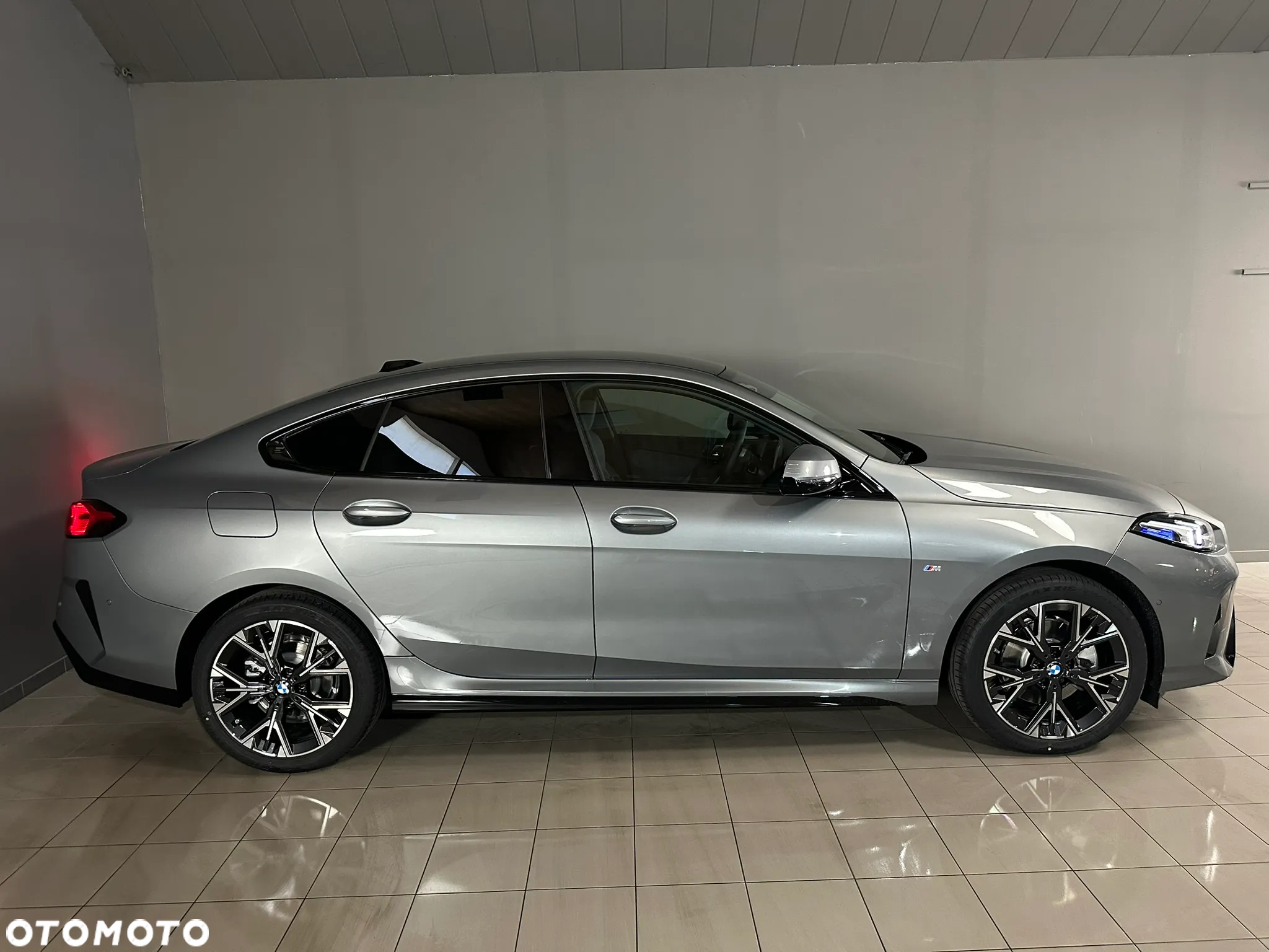 BMW Seria 2 220i - 7