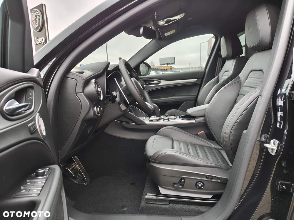 Alfa Romeo Stelvio 2.0 Turbo Veloce Q4 - 7