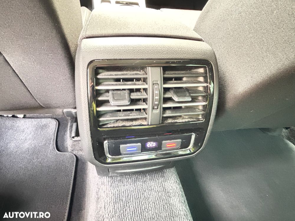 Volkswagen Passat 2.0 TDI DSG Highline - 22