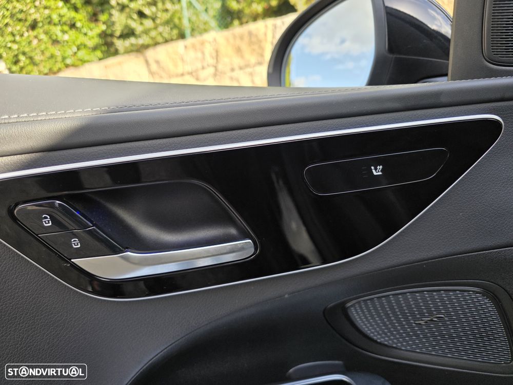 Mercedes-Benz C 300 e T 9G-TRONIC AMG Line - 23