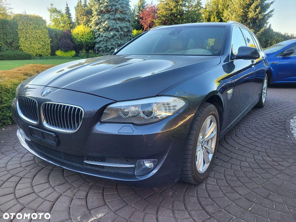 BMW Seria 5 525d