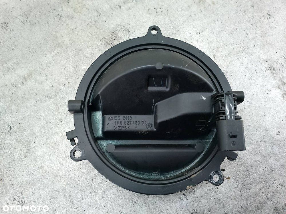 KLAMKA KLAPY VW GOLF V 1K0827469D HATCHBACK 5 DRZWI - 3