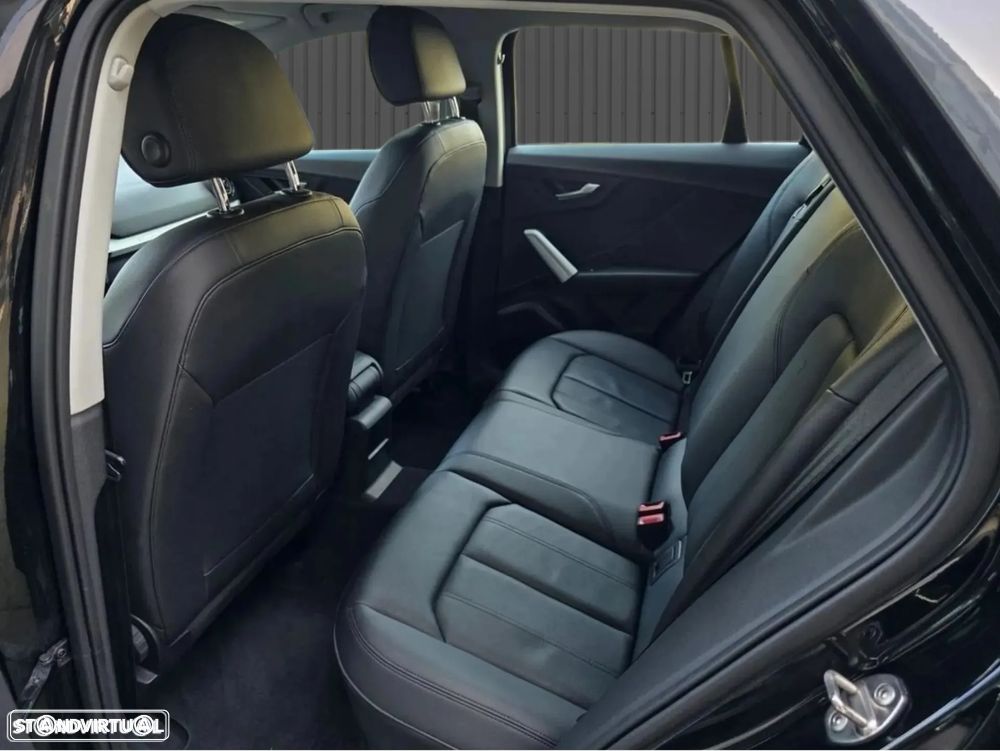 Audi Q2 1.0 TFSI Sport S tronic - 11