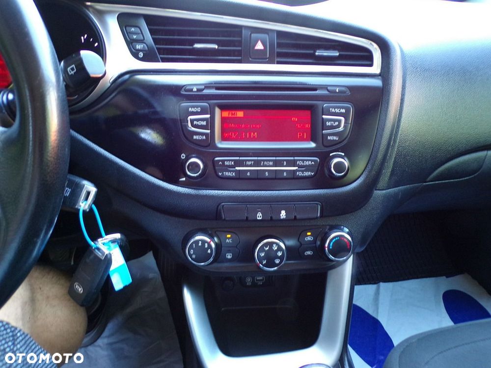 Kia Ceed - 20