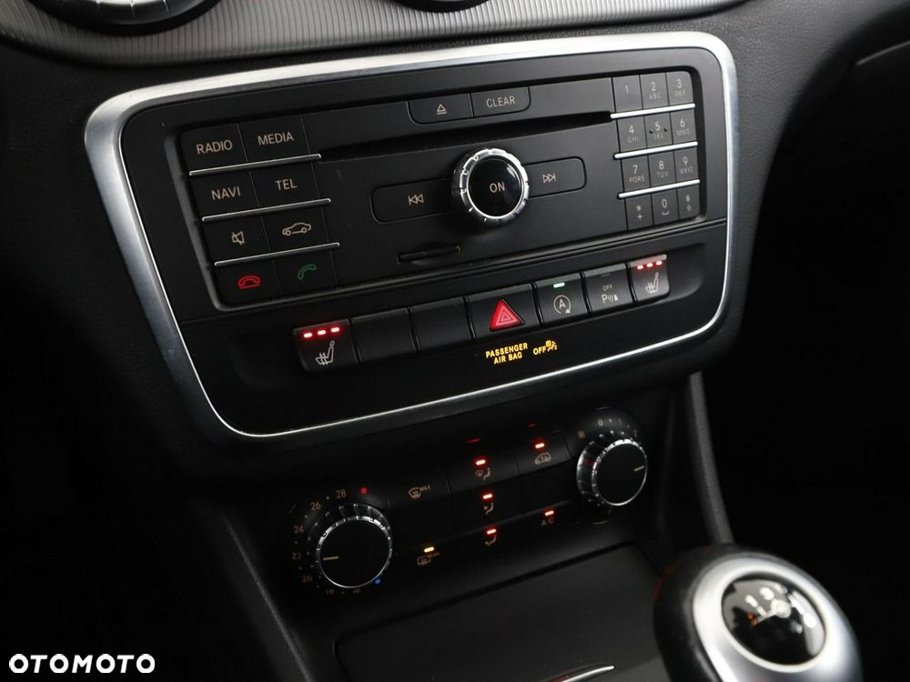 Mercedes-Benz CLA 180 Urban - 26