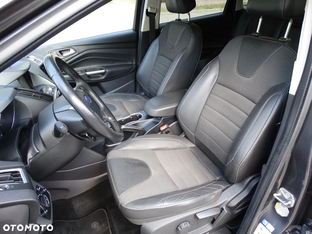 Ford Kuga 1.5 EcoBoost FWD Titanium Plus ASS - 25