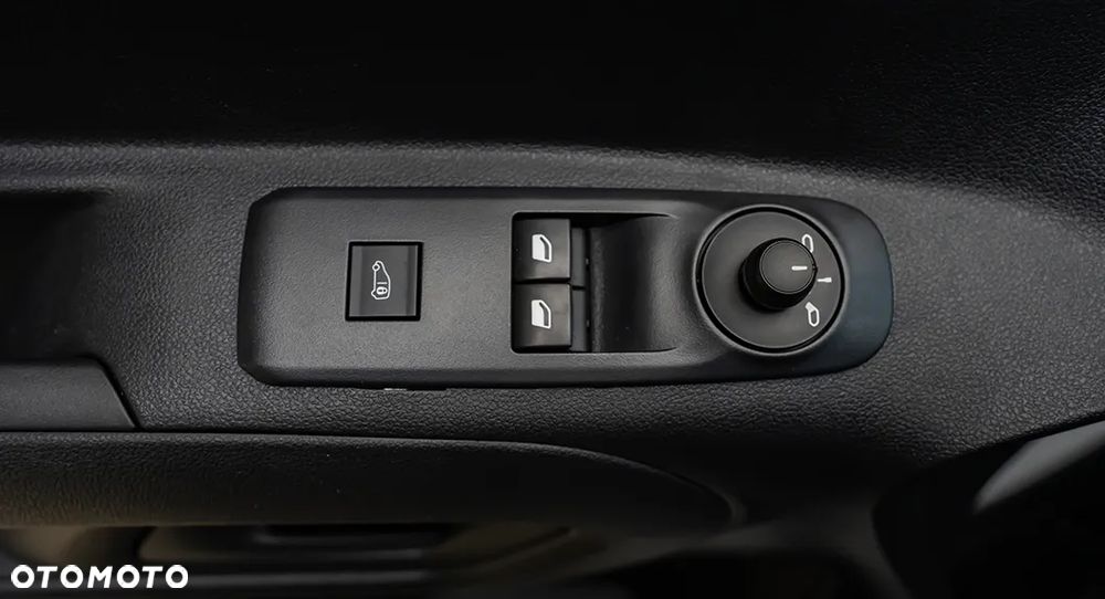 Peugeot PARTNER - 38