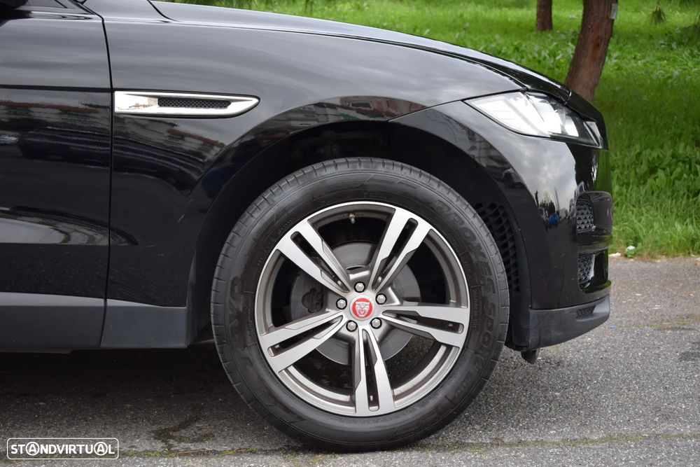 Jaguar F-Pace 2.0 i4D Prestige - 43