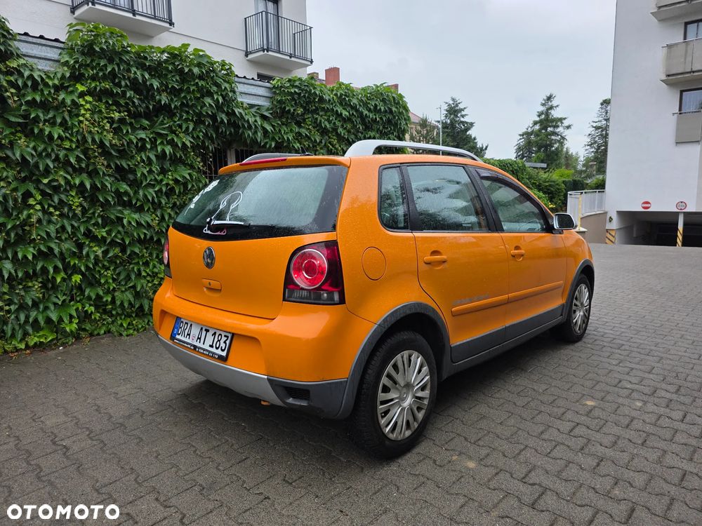 Volkswagen Polo Cross 1.4 16V Highline - 4