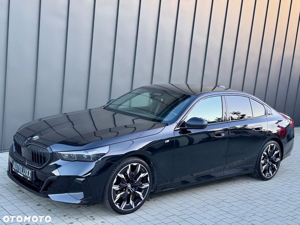 BMW Seria 5 520d xDrive mHEV M Sport - 9