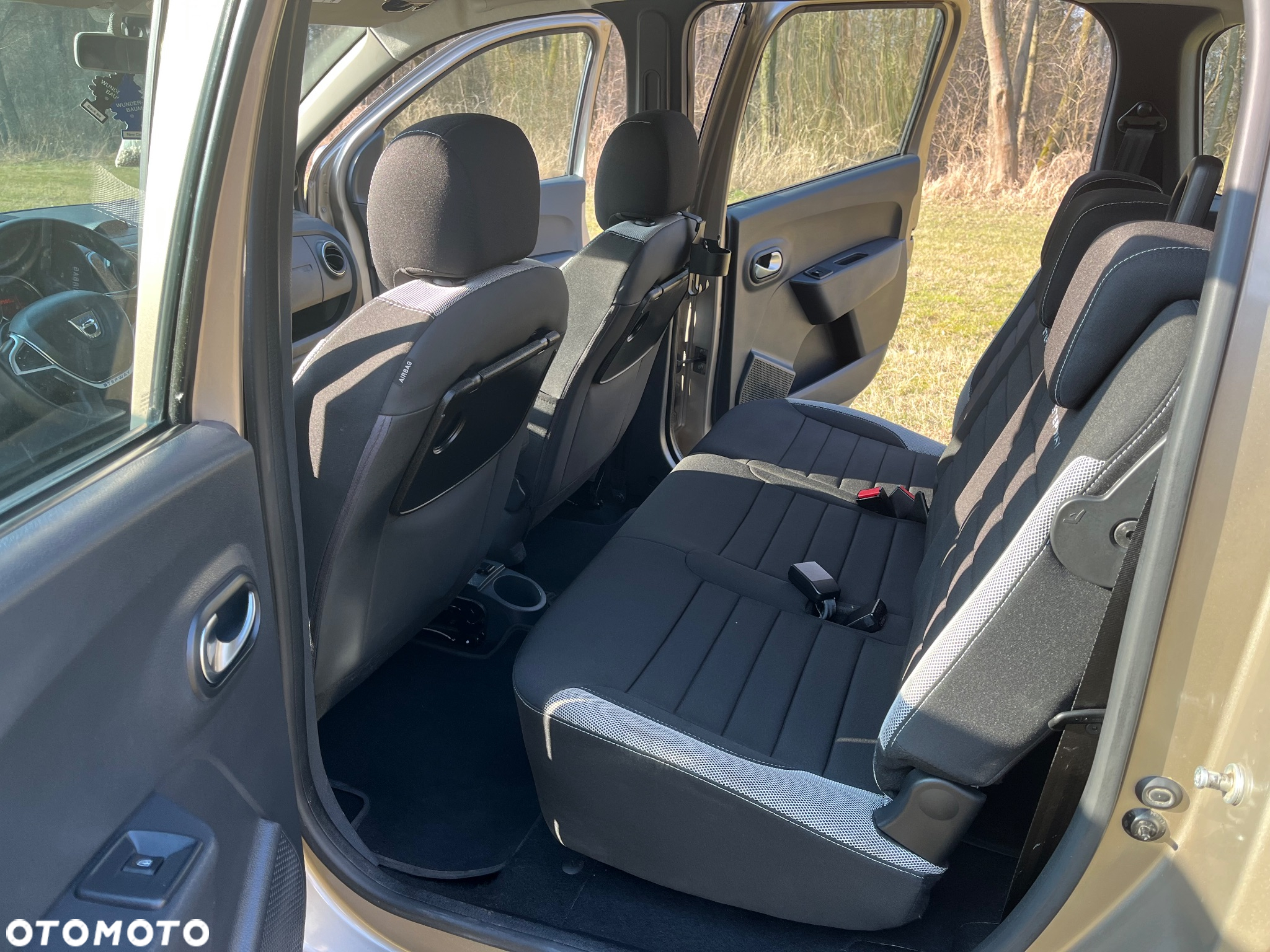 Dacia Lodgy Blue dCi 115 (7-Sitzer) Stepway Selection Blue - 9