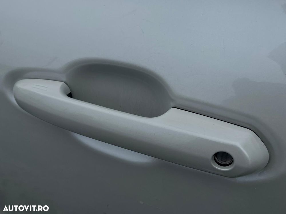 Toyota Highlander 2.5 L Dynamic Force 248CP Luxury Pearly - 27