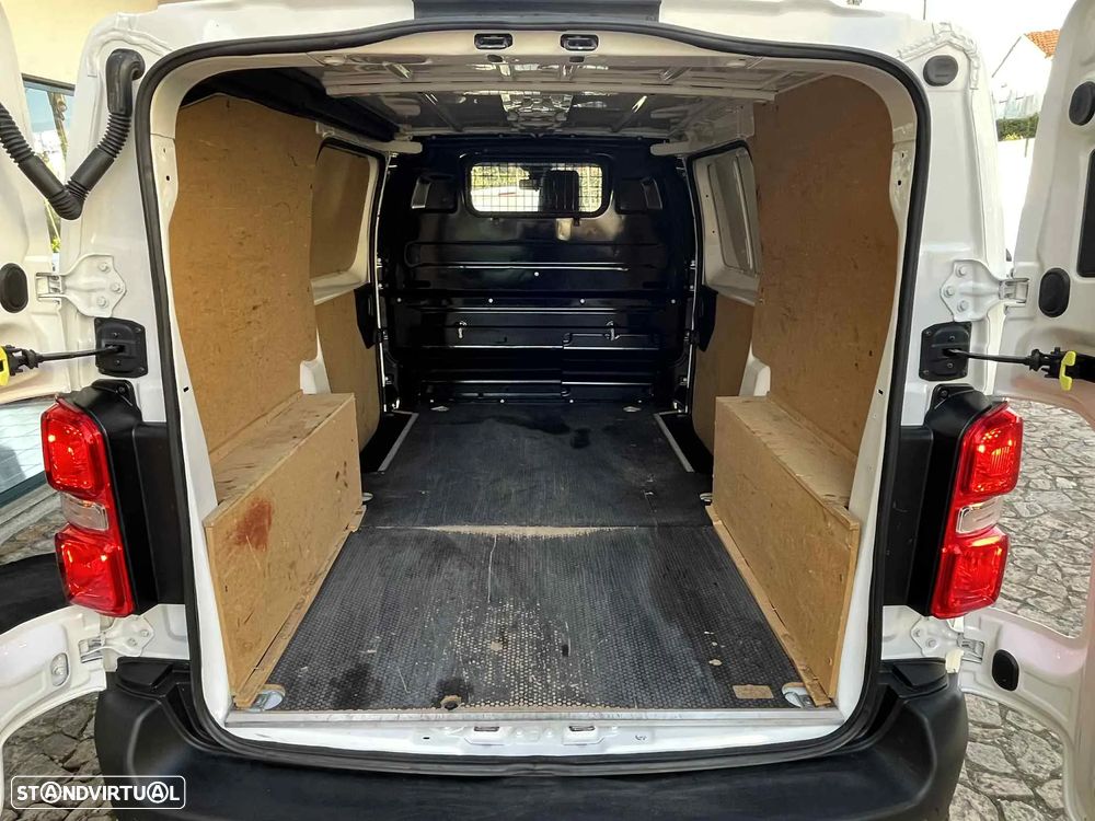 Toyota Proace Van L1 2.0 D-4D 144cv - 27