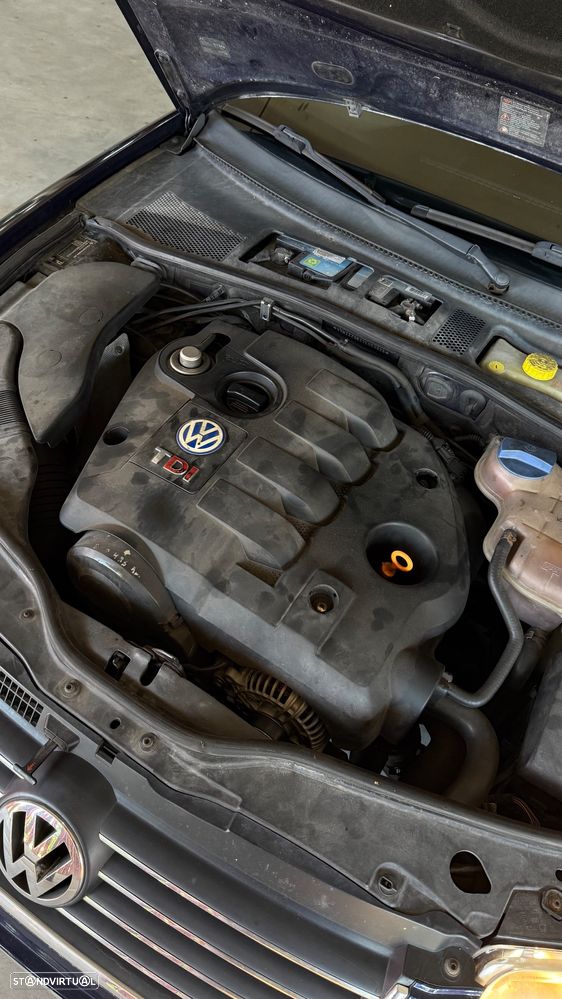 VW Passat 1.9 TDi Comfortline - 28