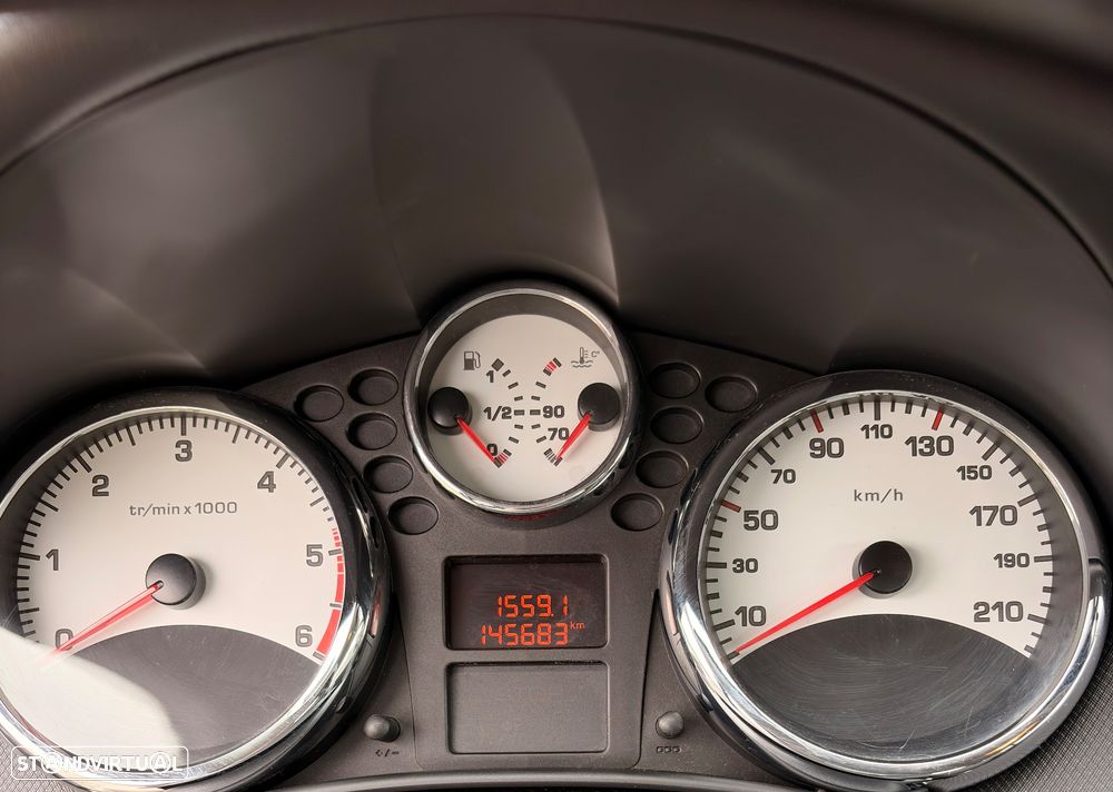 Peugeot 207 CC 1.6 HDi FAP - 5