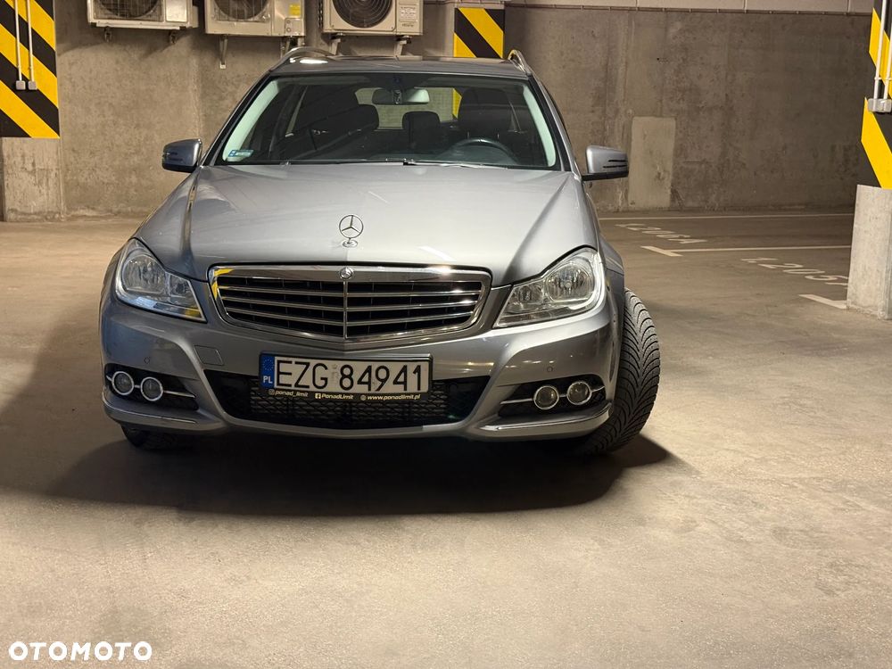 Mercedes-Benz Klasa C - 19