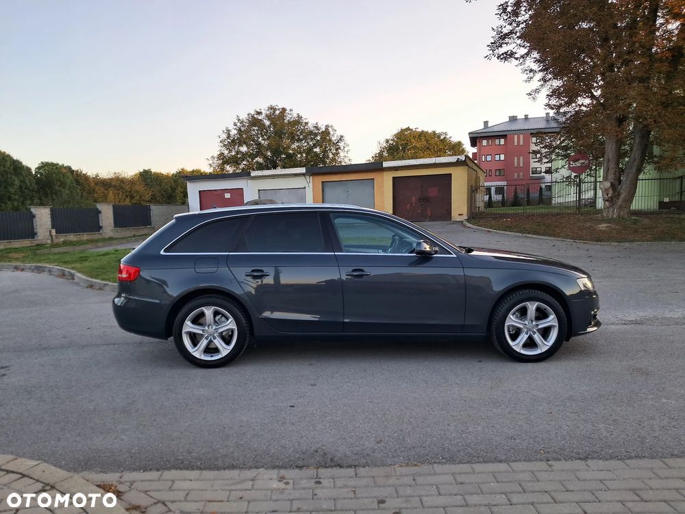 Audi A4 Avant 2.0 TDI DPF Attraction - 5