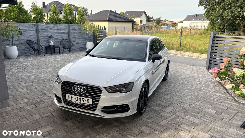 Audi A3 Sportback 40 e-tron S tronic design - 3