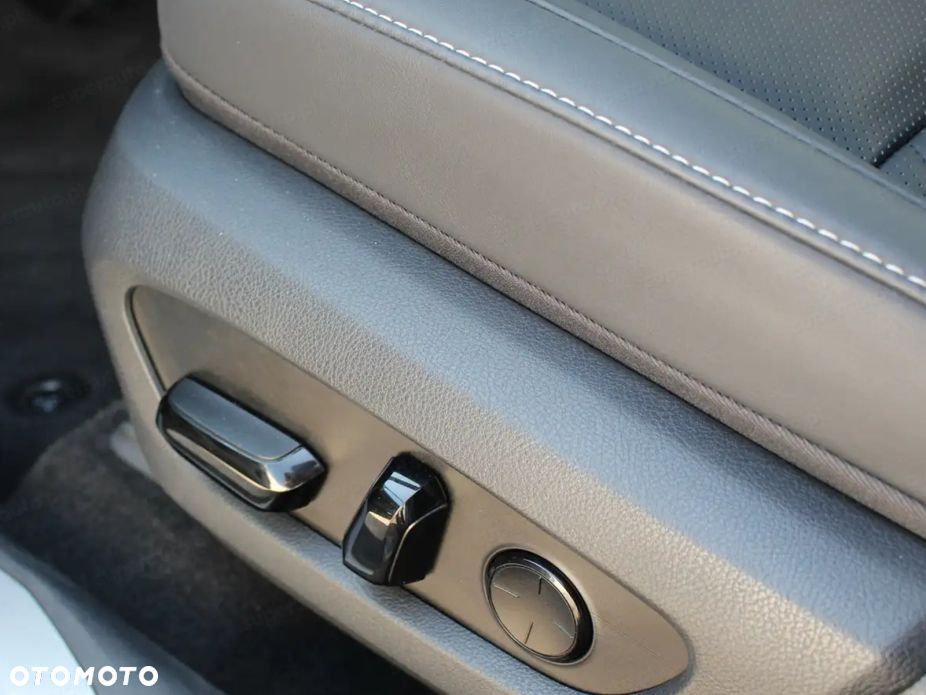 Lexus NX 350h Omotenashi AWD - 8