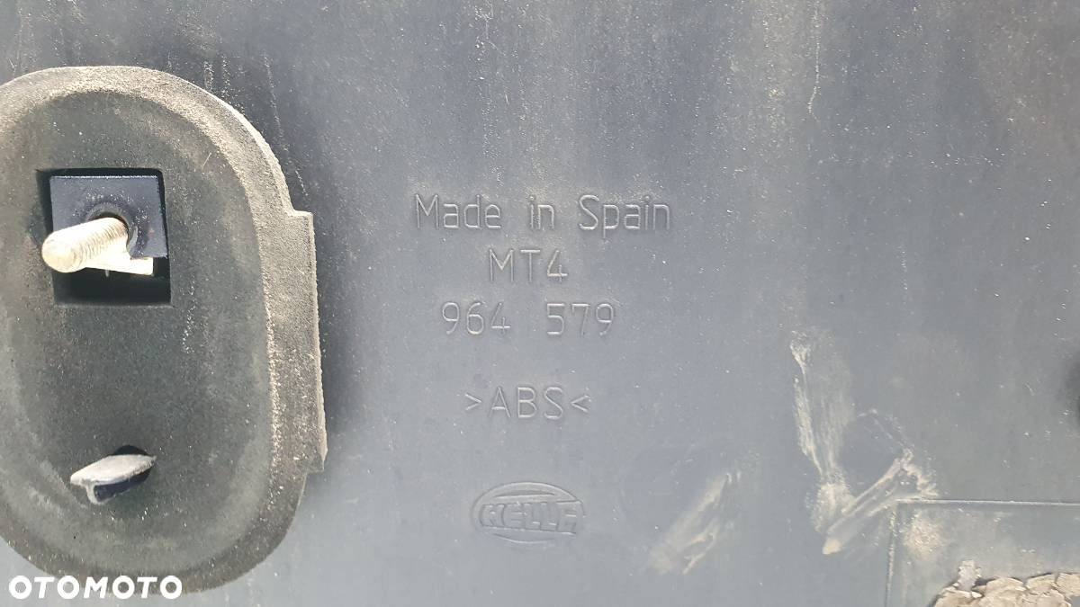 BLENDA KLAPY TYŁ TYLNEJ BAŻNIKA SEAT ALHAMBERA I 964579 - 9