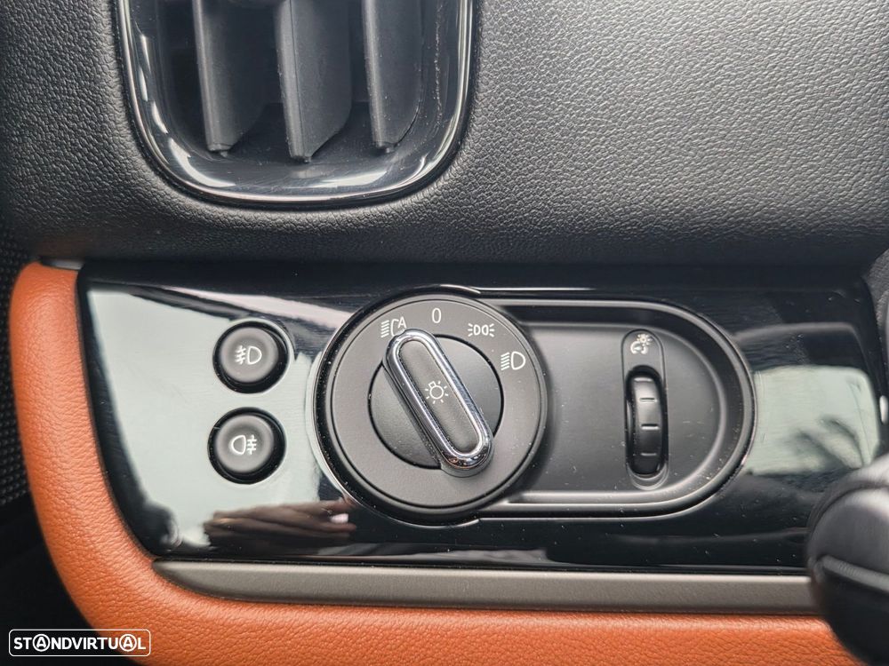 MINI Countryman Cooper SE ALL4 Auto - 22