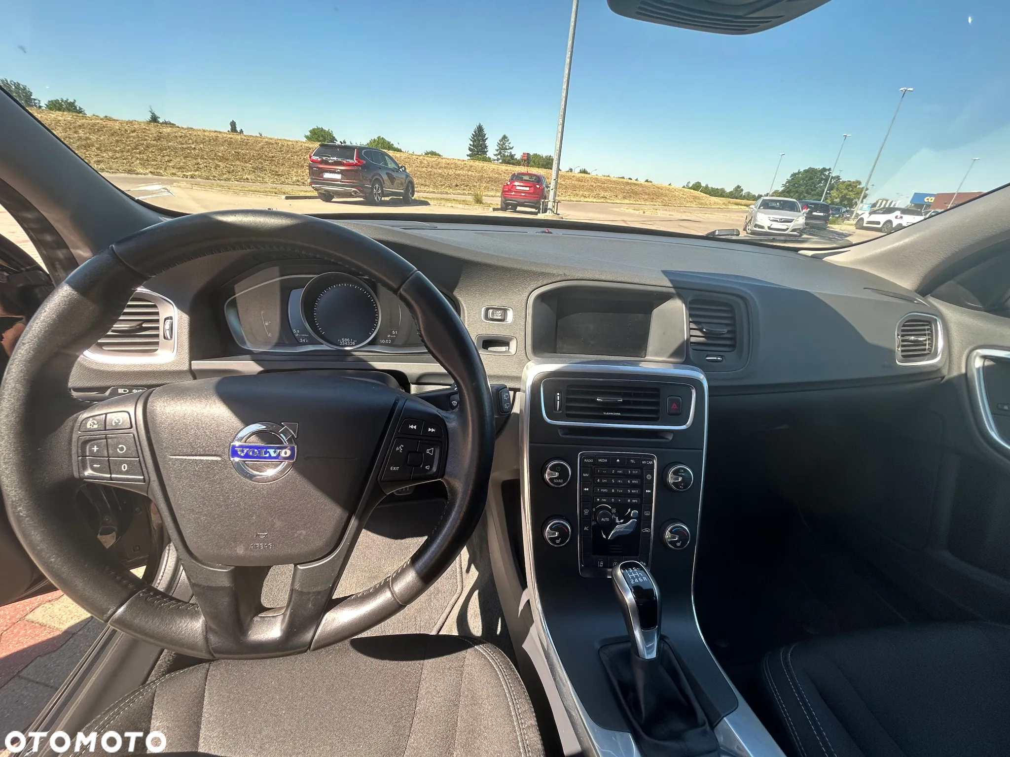 Volvo V60 D4 Drive-E Momentum - 15