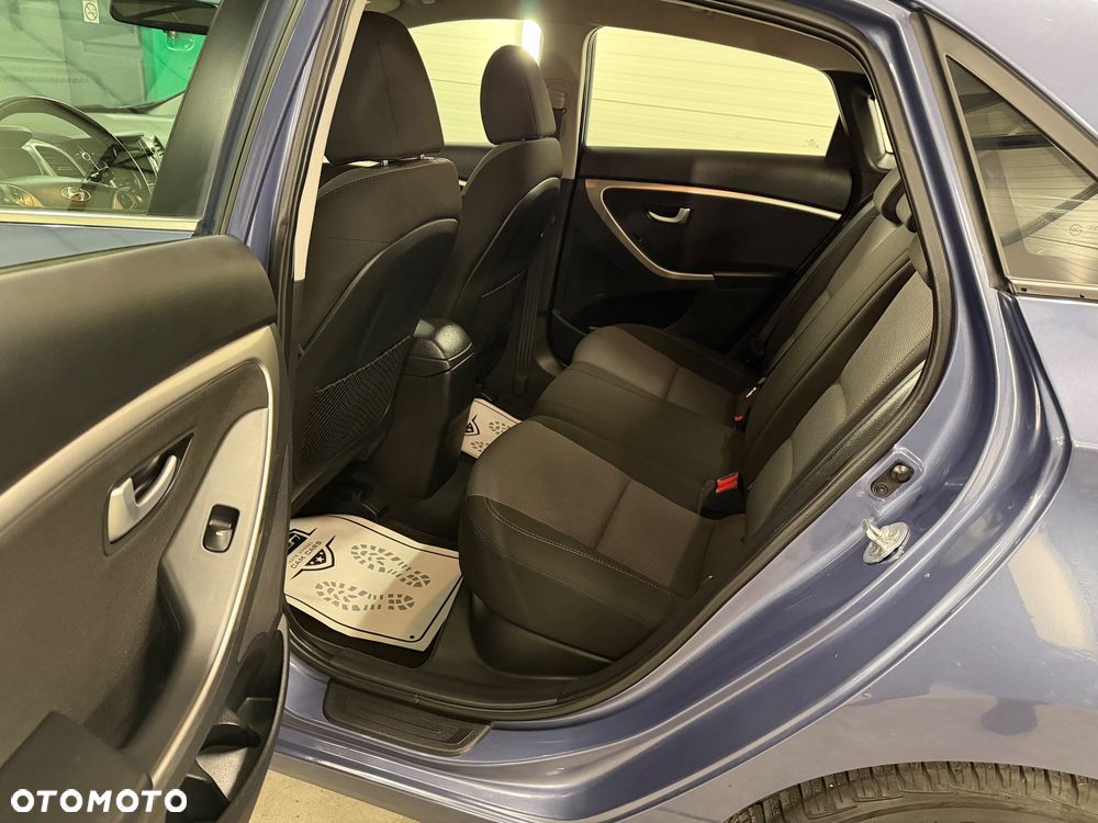 Hyundai i30 - 18